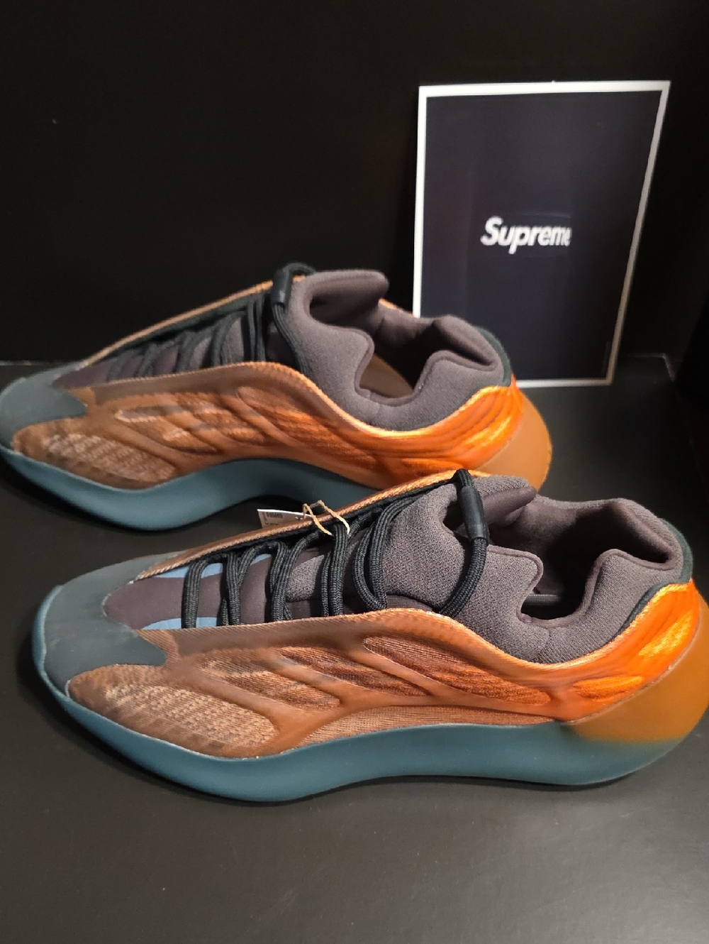 Adidas Yeezy 700 V3